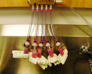 PharmaLok™ tube clamps during the long-duration pressure test