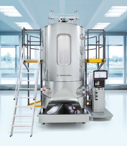 Photo 1: BIOSTAT STR 2000 bioreactor